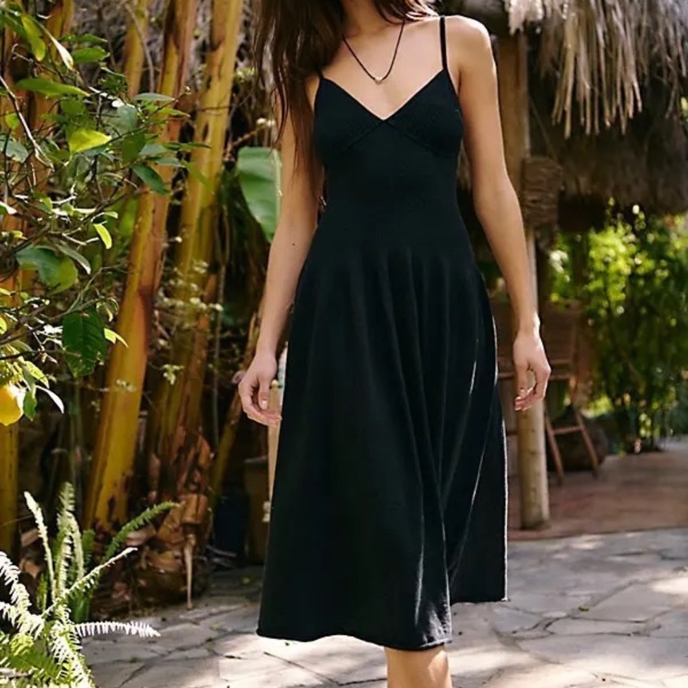 Women’s Free People Tula Sweater Knit Midi Dress Black (NWT!)